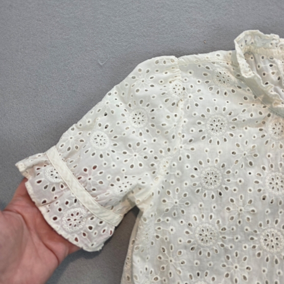 Madewell‎ Embroidered Eyelet Ruffle-Neck Keyhole Top Sheer Bohemian Summer Sz S - Picture 2 of 9